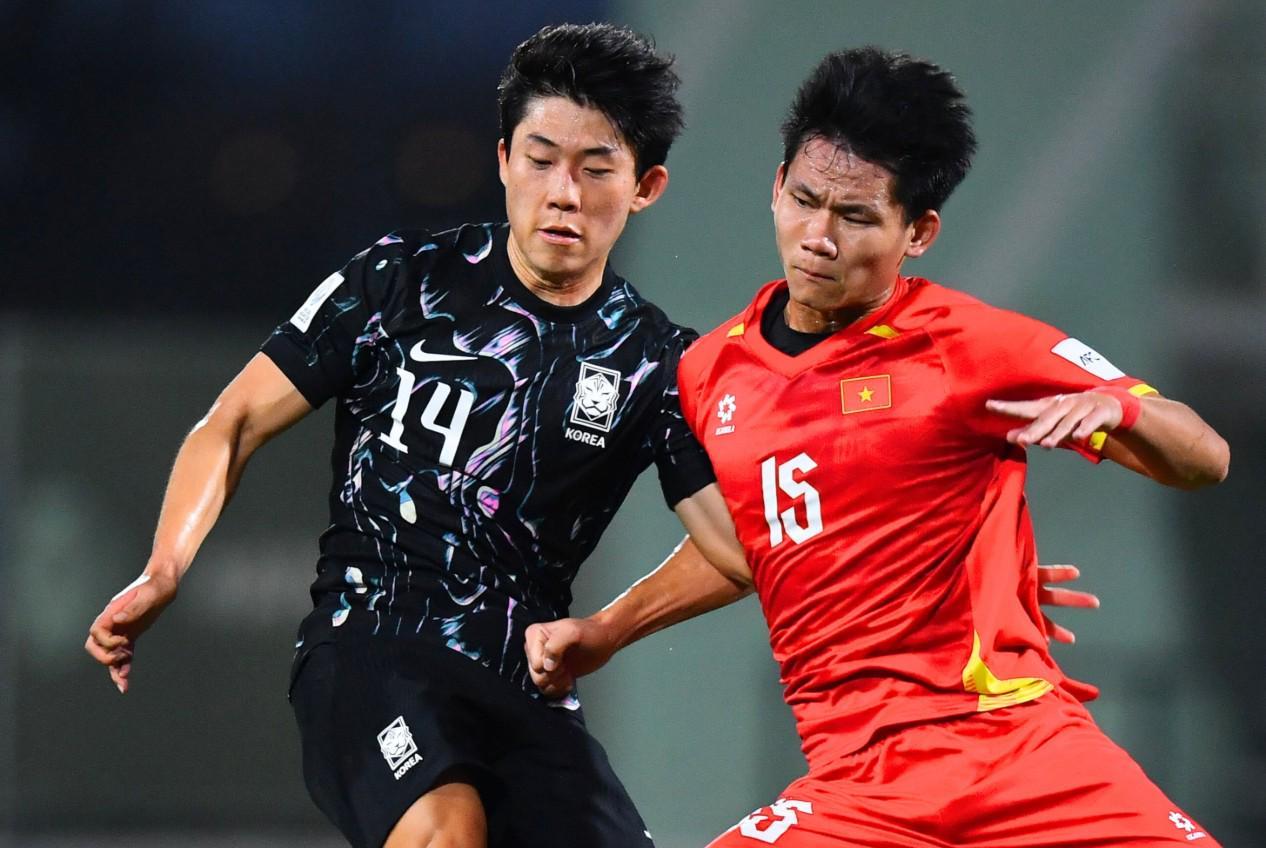 世界杯赛事官方app下载入口-韩媒：拿不下10人越南却说“还没到完全体”；留给韩国队的时间不多了